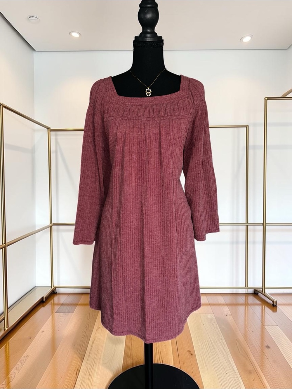 Women’s Square-Neck Ribbed Knit Dress in Dusty Rose With Pockets